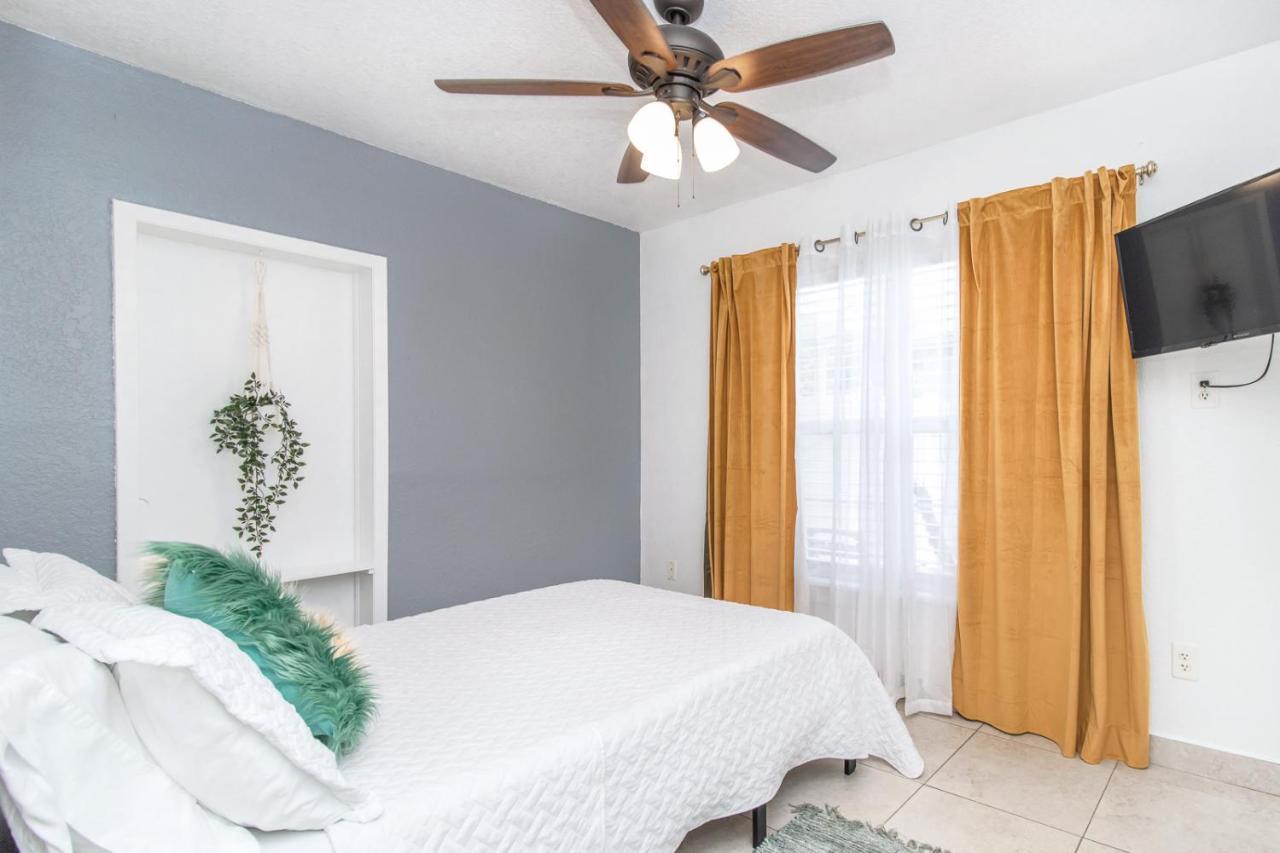 6 Bedroom Bucs Airport Mall Beach Wifi Tampa Exterior foto