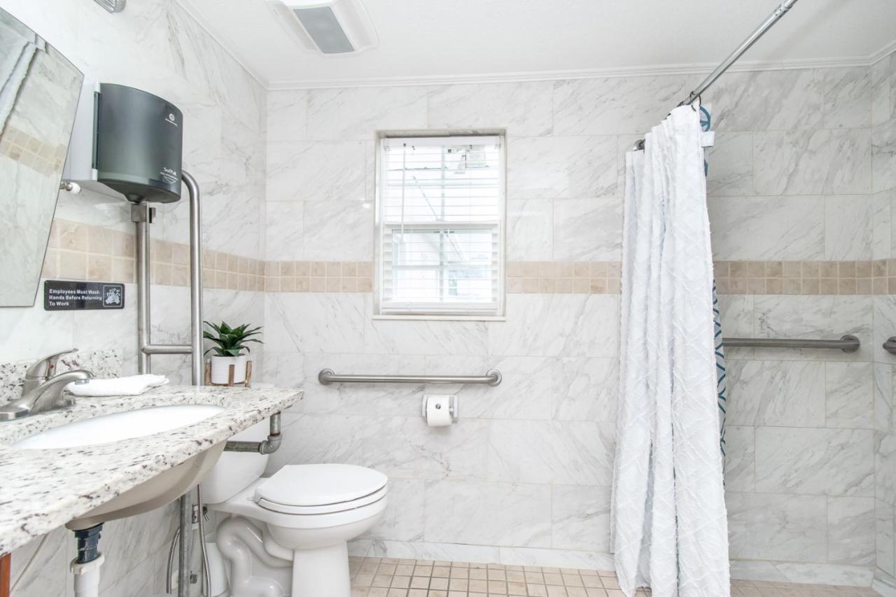6 Bedroom Bucs Airport Mall Beach Wifi Tampa Exterior foto