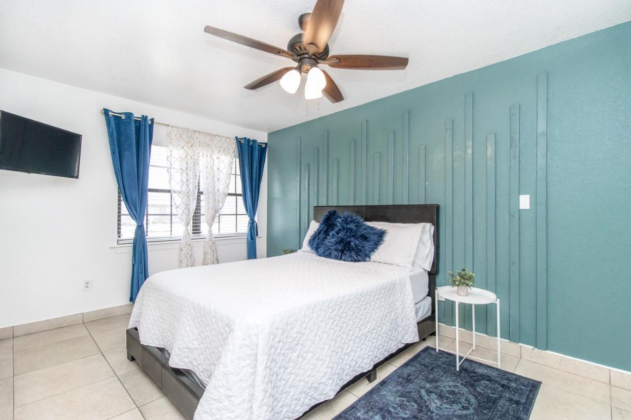 6 Bedroom Bucs Airport Mall Beach Wifi Tampa Exterior foto